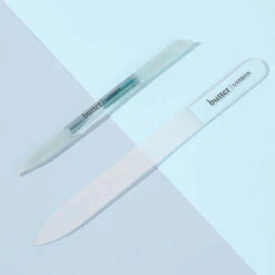 Signature Glass Nail File 11 Signature Glass Nail File -Skinora Store signature glass nail file 315114